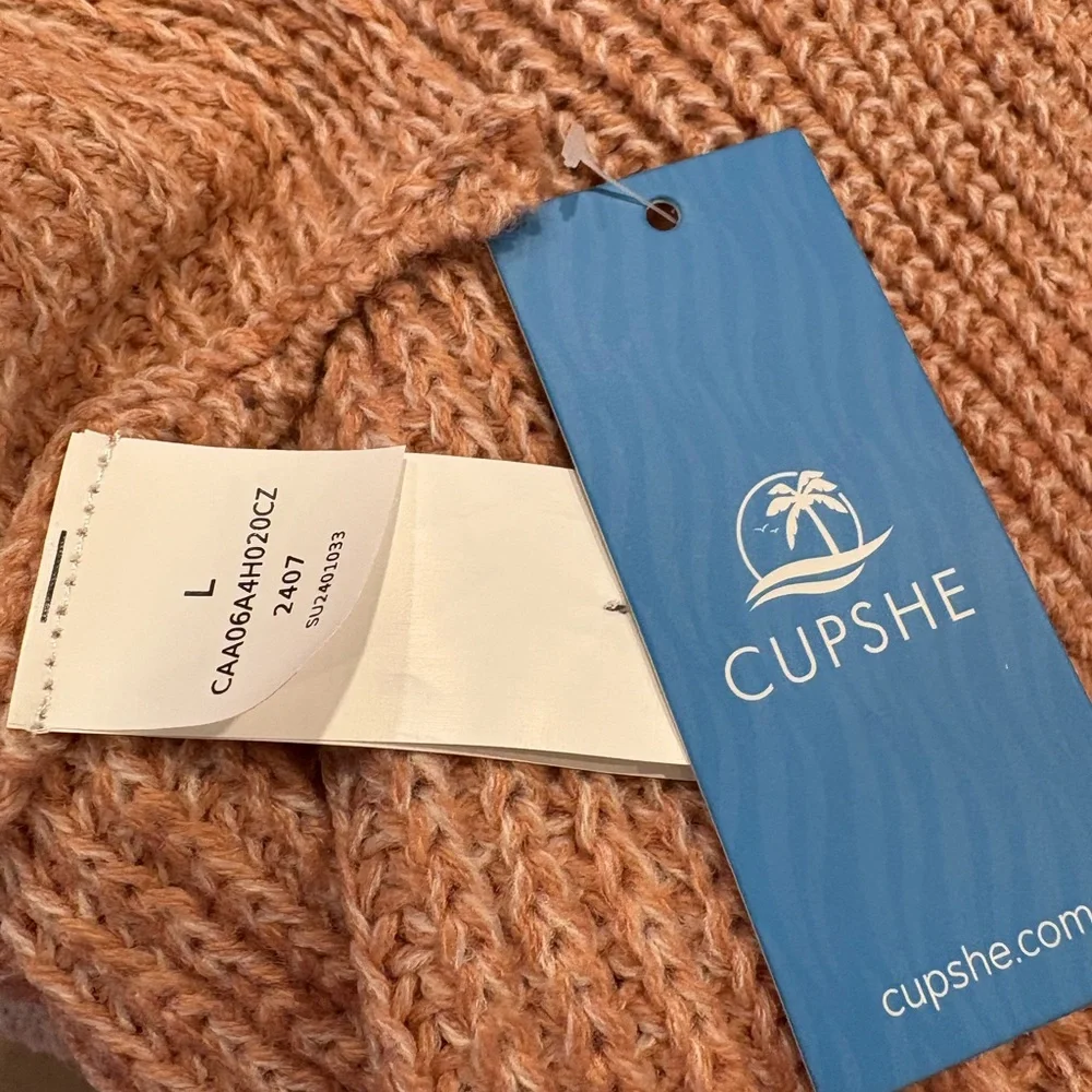 Cupshe V-Neck Sweater in Soft Pink - Picture 3 of 3